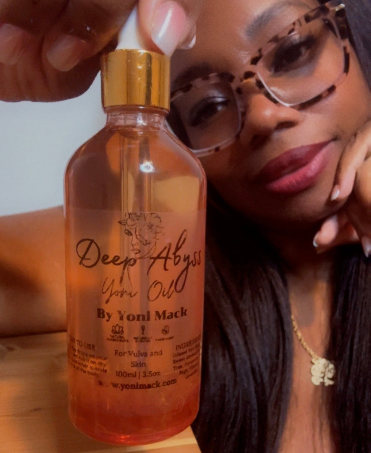 Organic Yoni Oil - Natural Lubricant and Moisturizer for Women